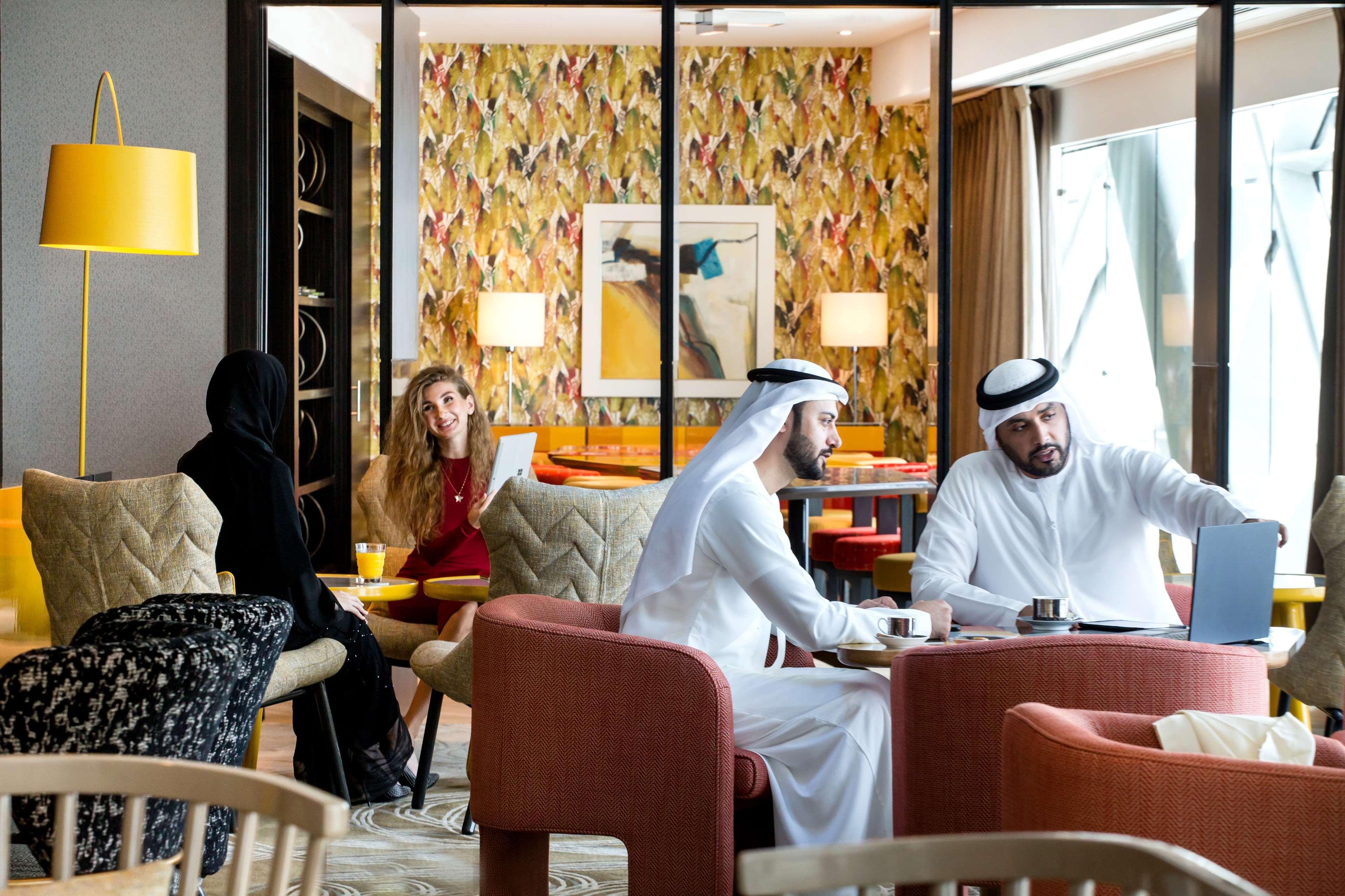 Andaz Capital Gate Abu Dhabi, By Hyatt Hotel