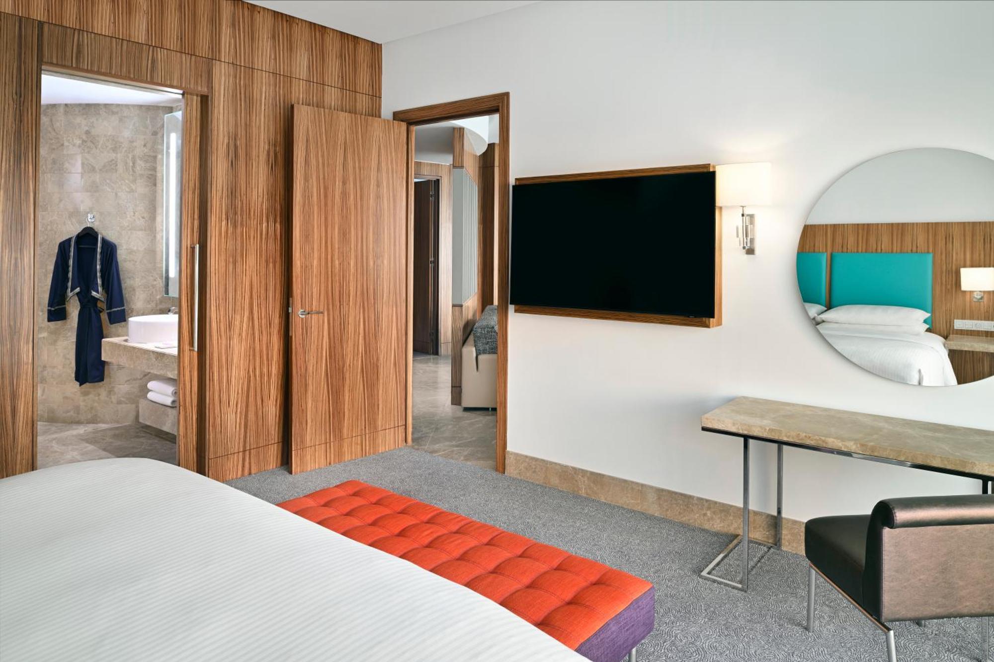 Hotel Andaz Capital Gate Abu Dhabi, By Hyatt Abu Dhabi