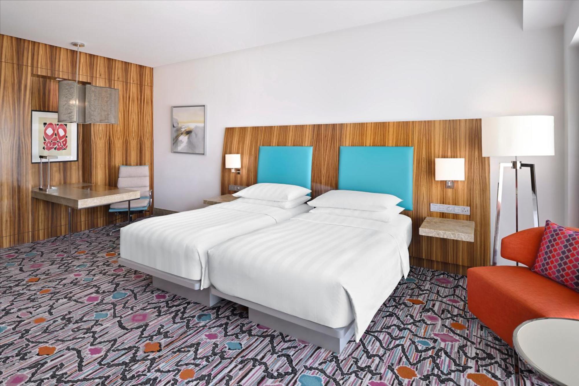 Andaz Capital Gate Abu Dhabi, By Hyatt 5*